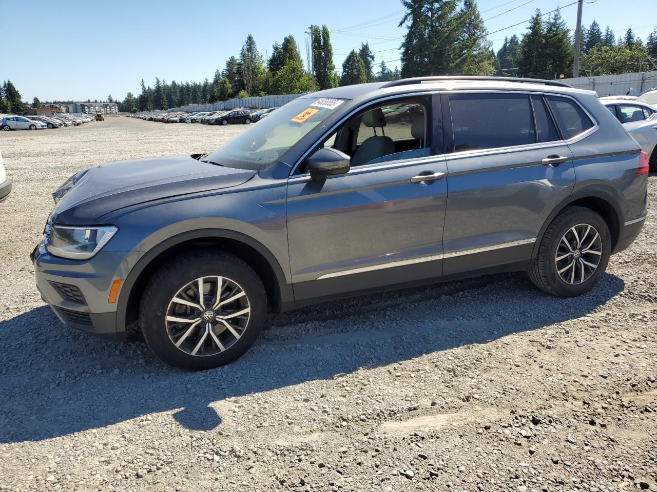 VOLKSWAGEN TIGUAN SE  *3VV2B7AX3JM221941*