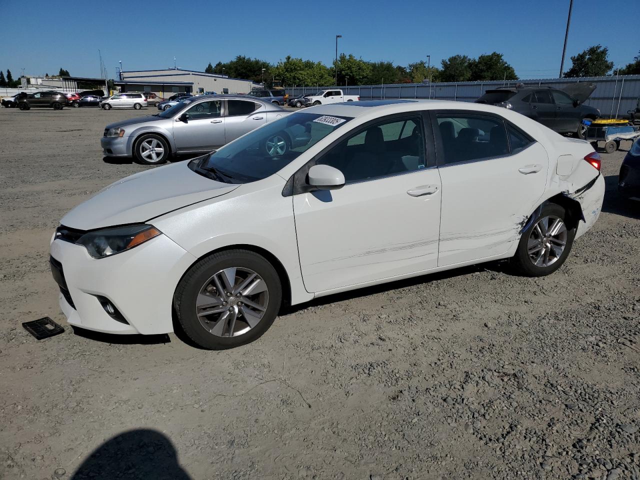 TOYOTA COROLLA EC  *5YFBPRHE3FP223897*