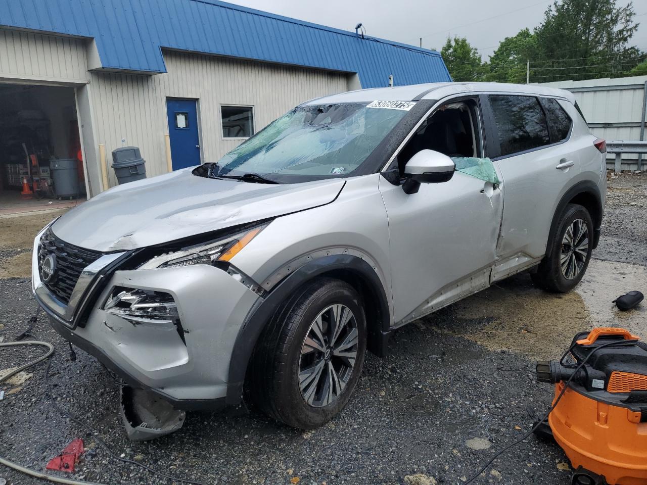 NISSAN ROGUE SV  *5N1BT3BB0NC676451*