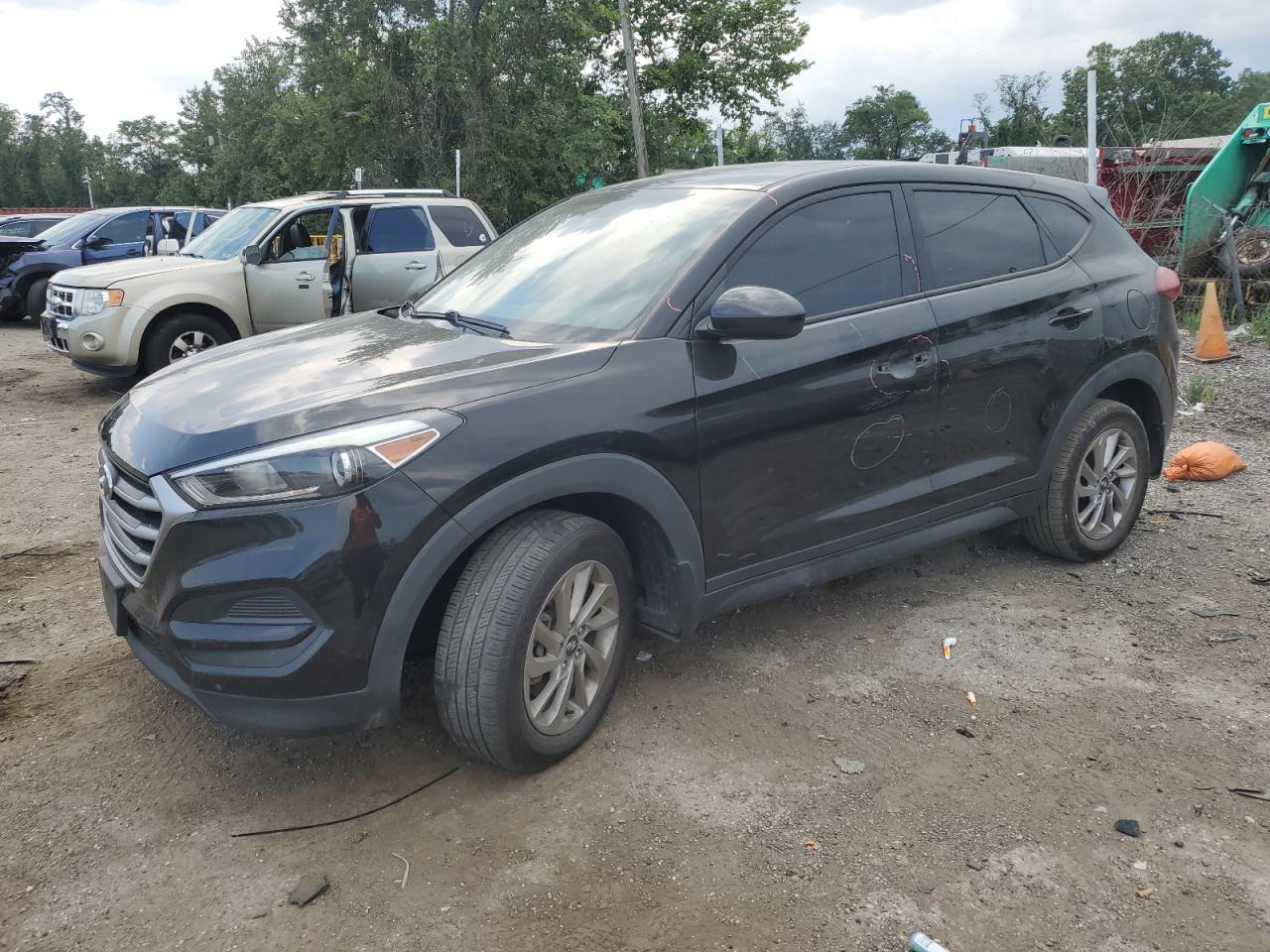 HYUNDAI TUCSON SE  *KM8J23A42HU398636*