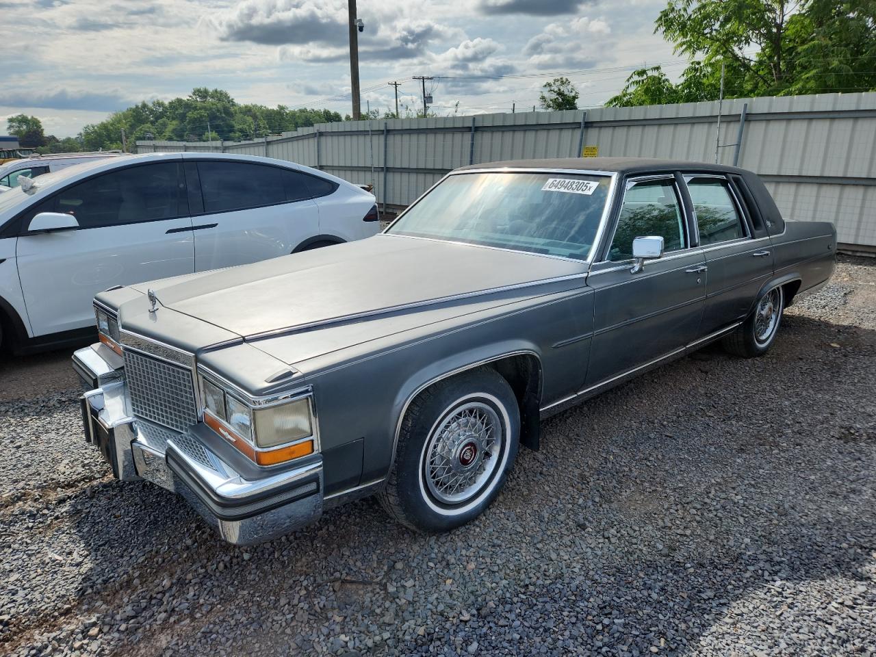 CADILLAC ALL OTHER BROUGHAM  *1G6DW51Y4J9727613*