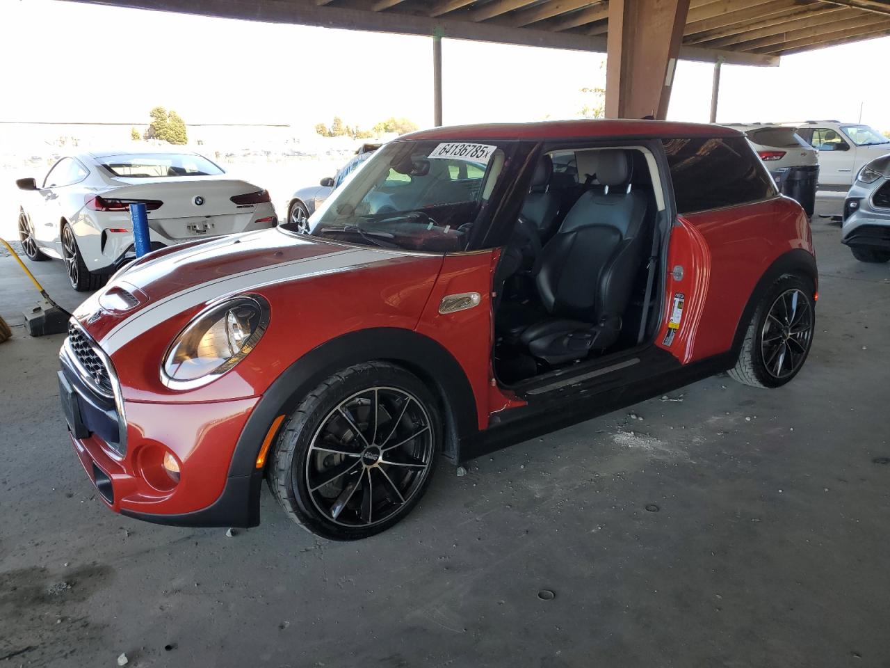 vehicle photo