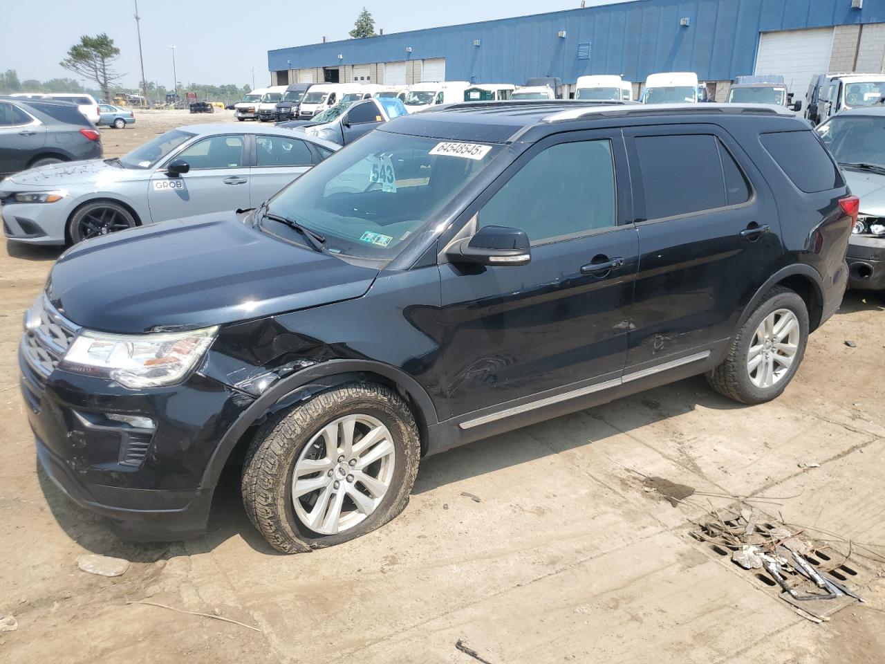 FORD EXPLORER X  *1FM5K8D83JGB83574*