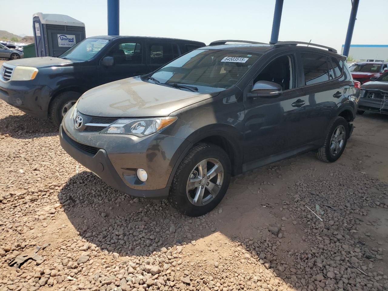 TOYOTA RAV4 XLE  *2T3WFREV9DW023246*