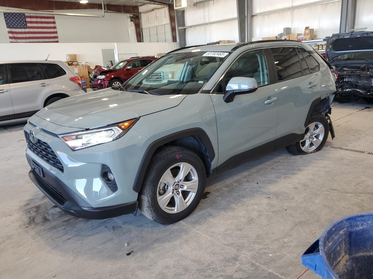 TOYOTA RAV4 XLE  *2T3P1RFV5KW071969*