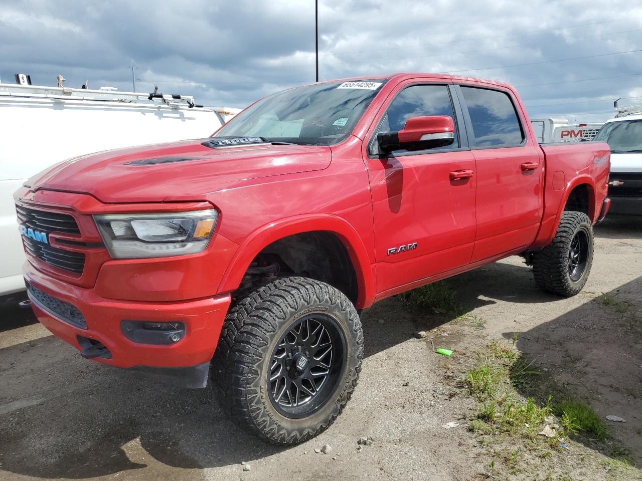 RAM 1500 LARAM  *1C6SRFJT7KN605883*
