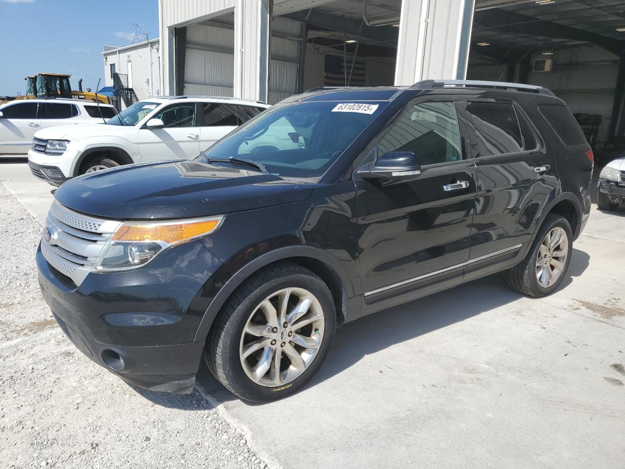 FORD EXPLORER X  *1FM5K8D84EGA45242*