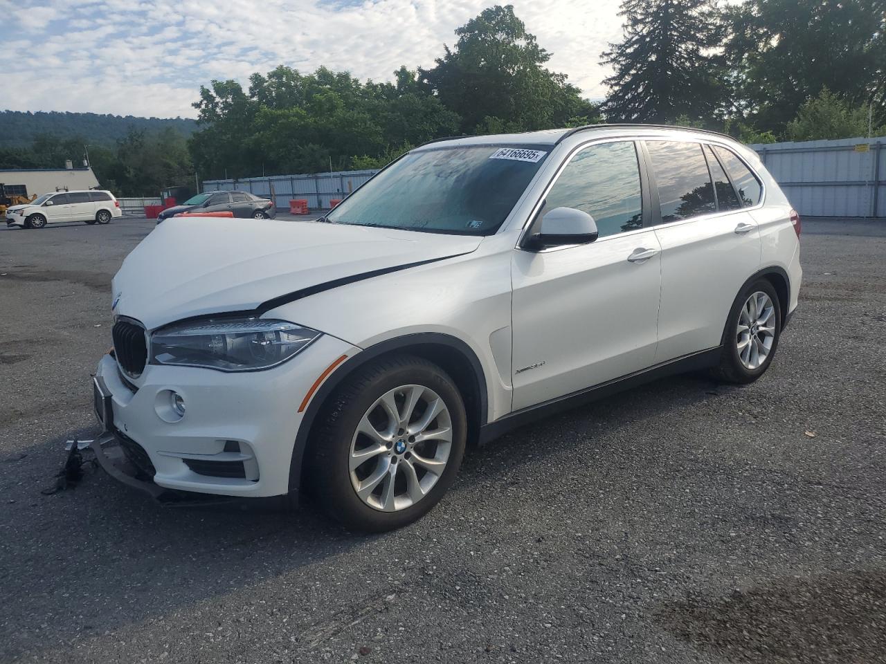 BMW X5 XDRIVE3  *5UXKS4C55G0N13447*