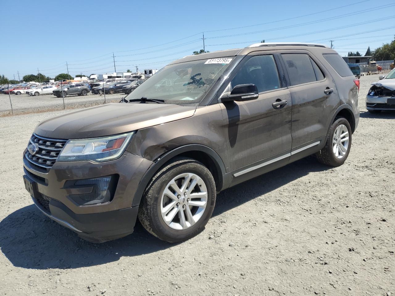 FORD EXPLORER X  *1FM5K7DH5GGB27221*