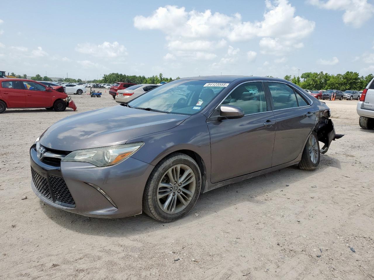 TOYOTA CAMRY LE  *4T1BF1FK4FU062438*