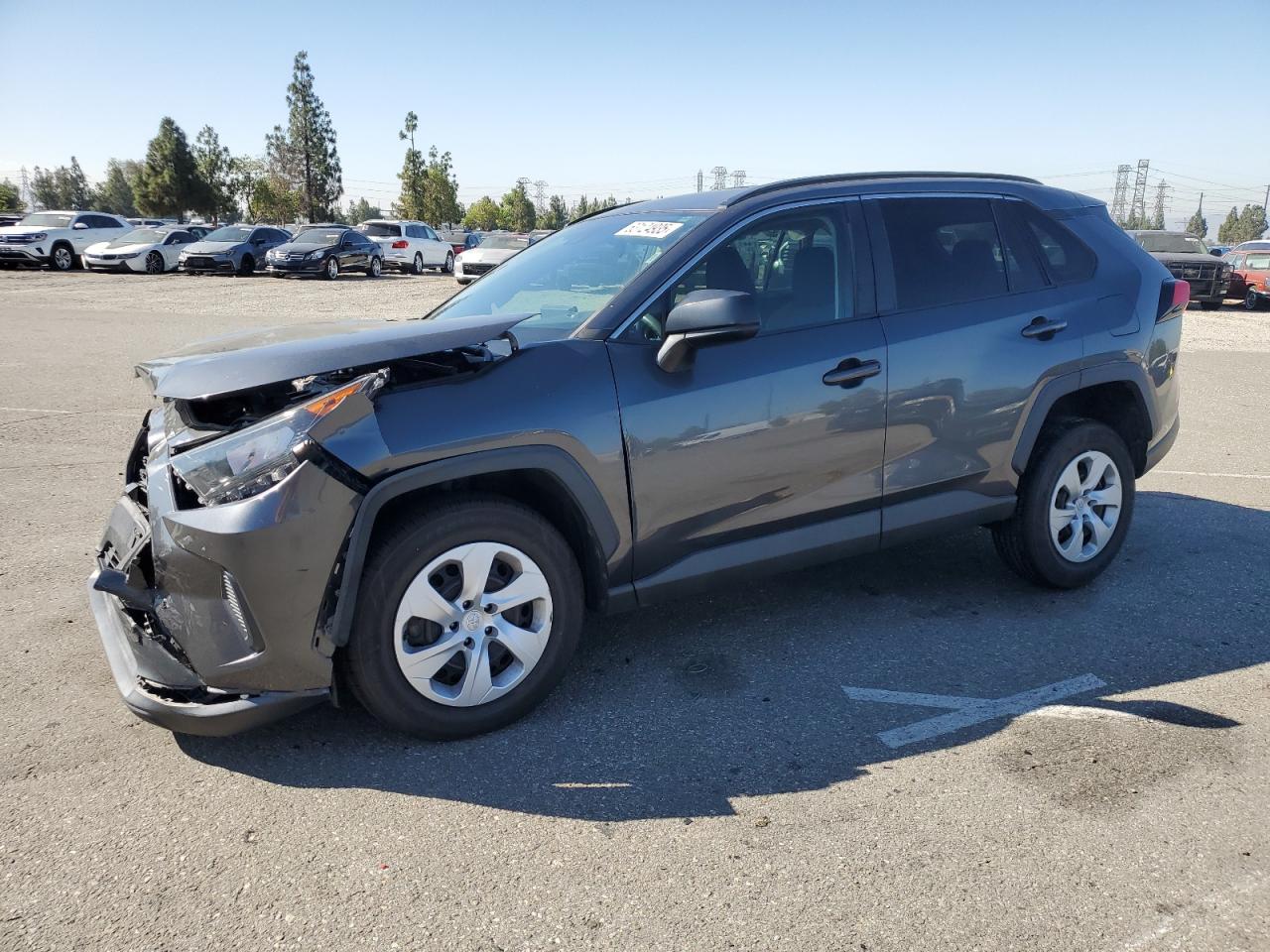 TOYOTA RAV4 LE  *2T3F1RFV2LC083656*