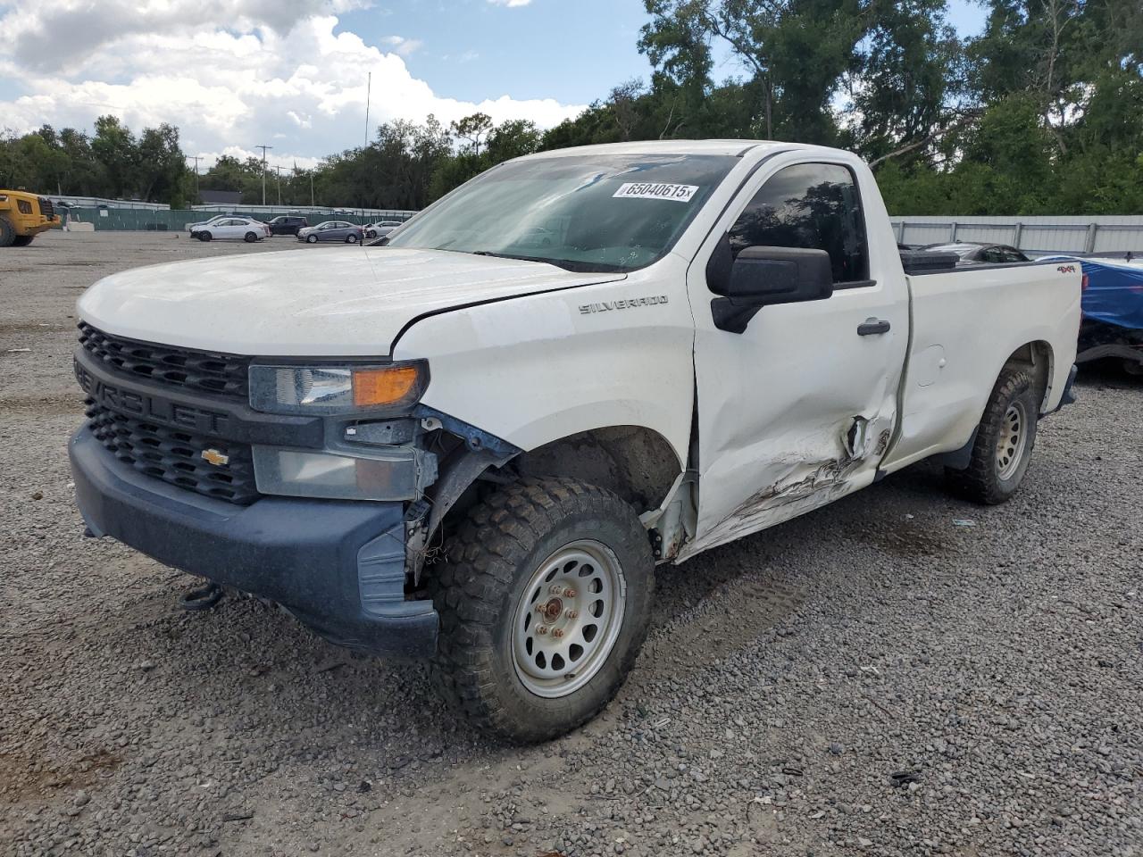 CHEVROLET SILVERADO  *3GCNYAEF8LG125801*
