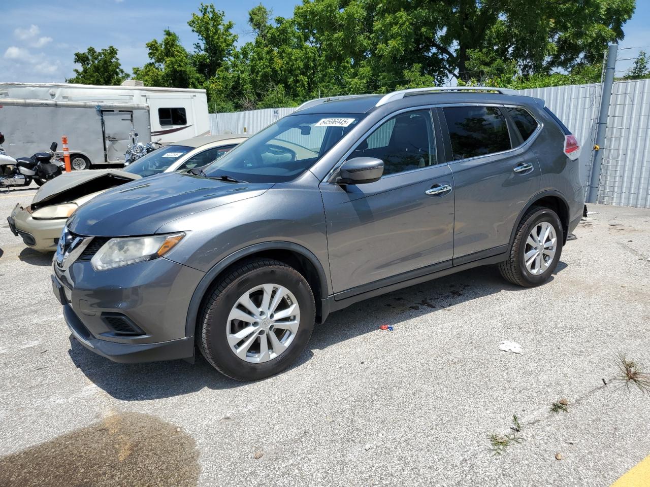 NISSAN ROGUE S  *KNMAT2MV1GP617566*