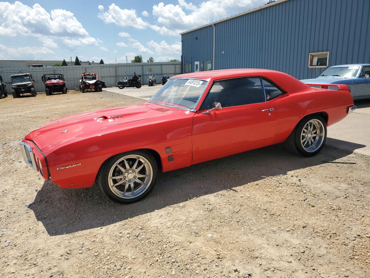 vehicle photo