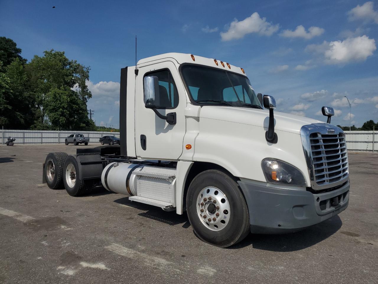 FREIGHTLINER ALL OTHER CASCADIA 1  *1FUGGEDV5JLHB4114*