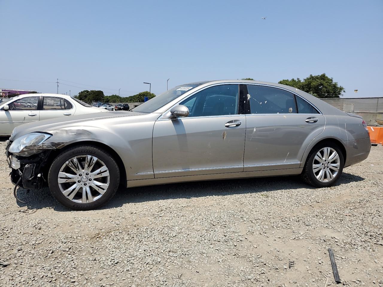 MERCEDES-BENZ S-CLASS S 550  *WDDNG71X59A260641*