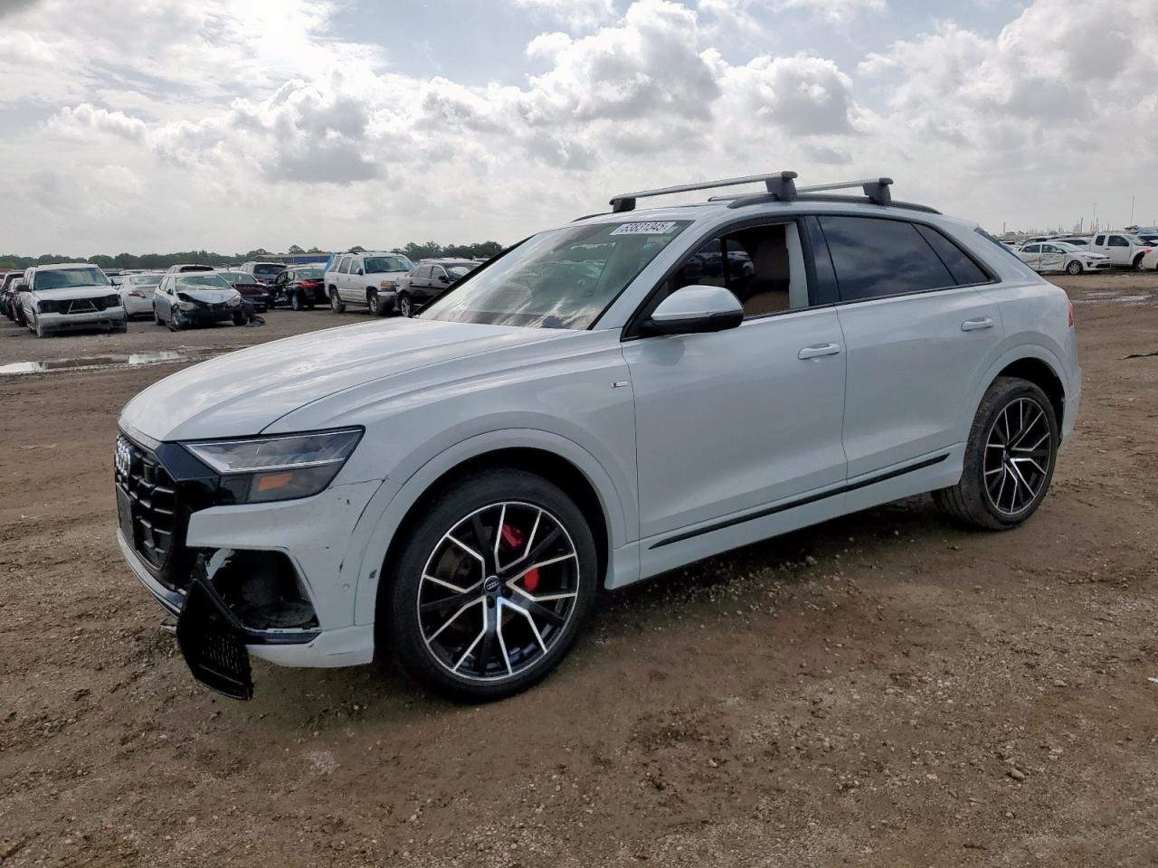 AUDI Q8 PRESTIG  *WA1FVAF18KD039734*