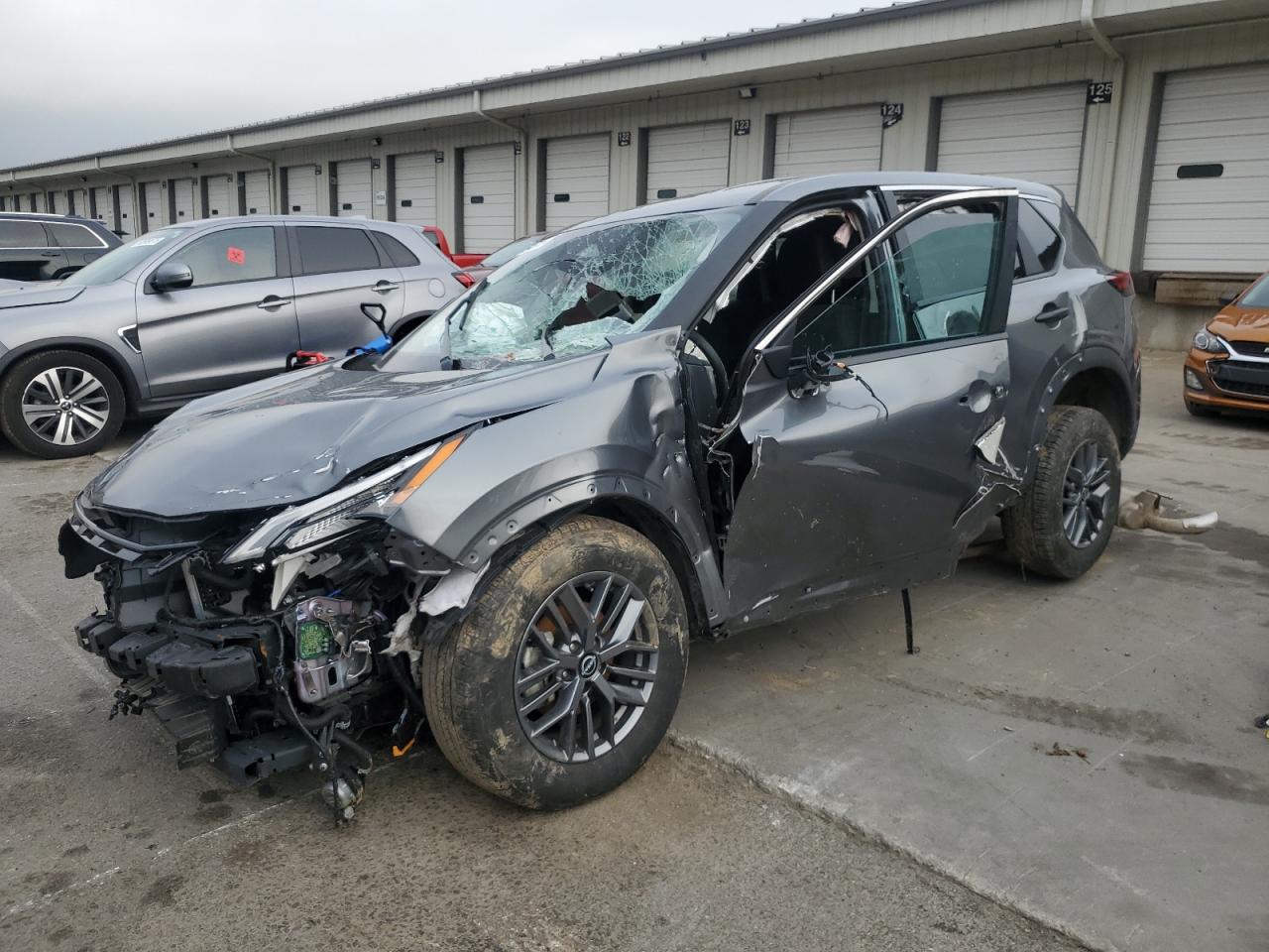 NISSAN ROGUE S  *5N1BT3AAXRC717408*