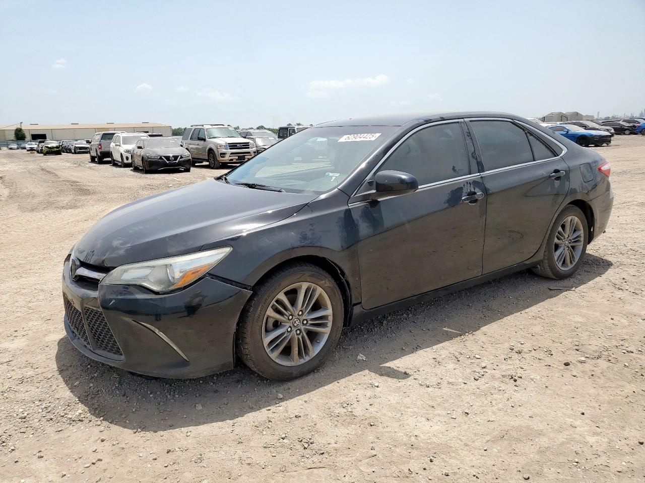 TOYOTA CAMRY LE  *4T1BF1FK1HU352395*