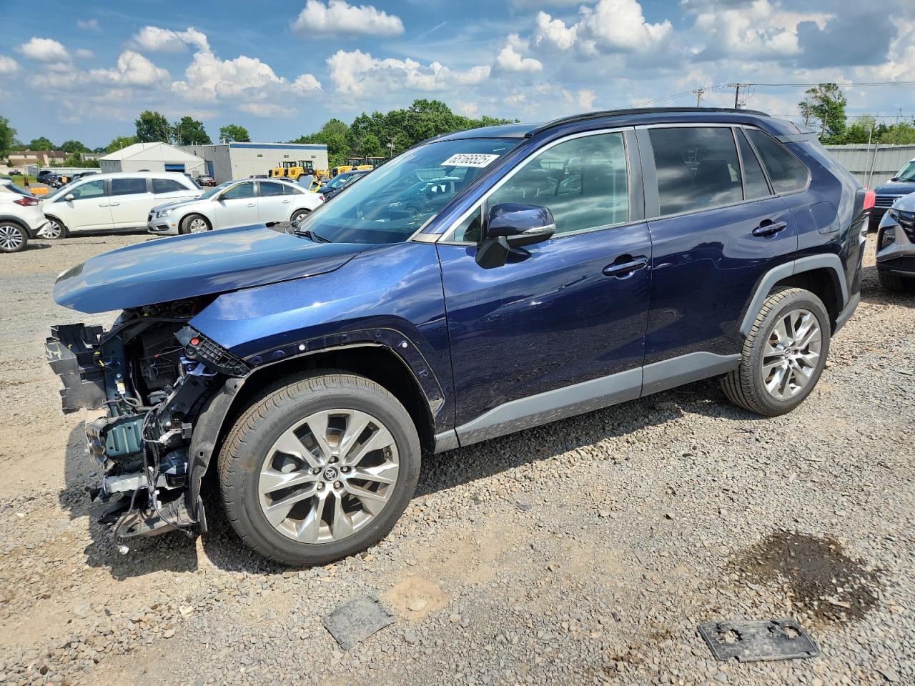 TOYOTA RAV4 XLE P  *2T3A1RFV1LW114842*