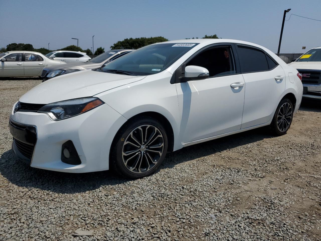 TOYOTA COROLLA L  *5YFBURHE2GP466532*