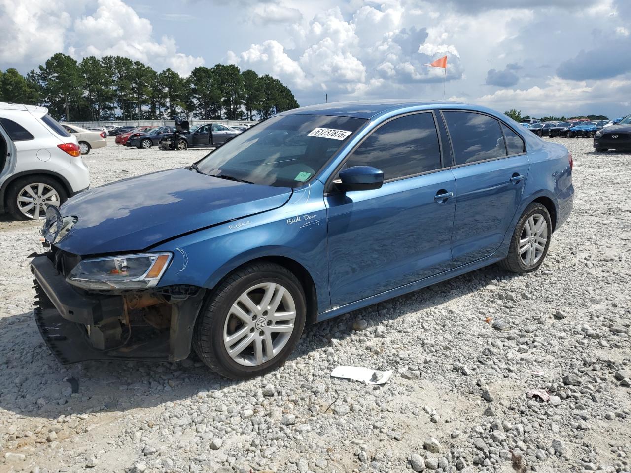 VOLKSWAGEN JETTA S  *3VW2B7AJ0JM240051*