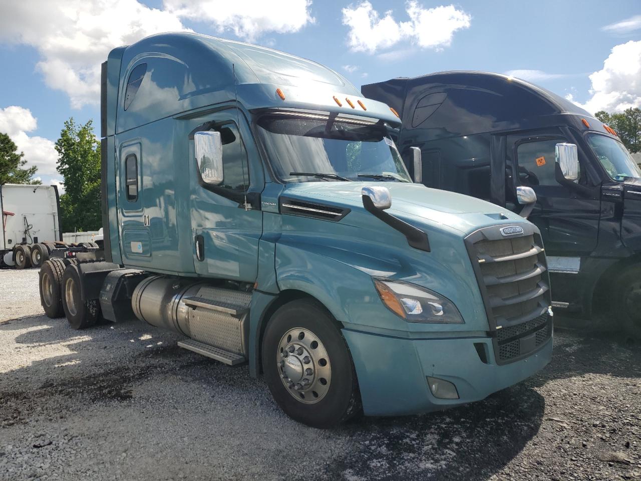 FREIGHTLINER ALL OTHER CASCADIA 1  *3AKJHHDRXJSJW6611*