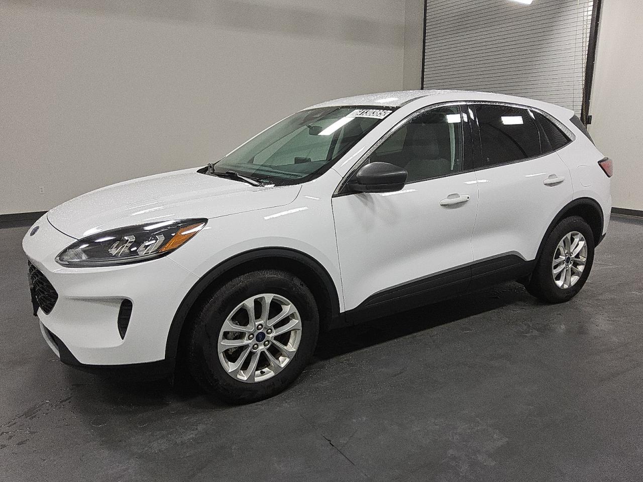 FORD ESCAPE SE  *1FMCU9BZ8NUA61450*