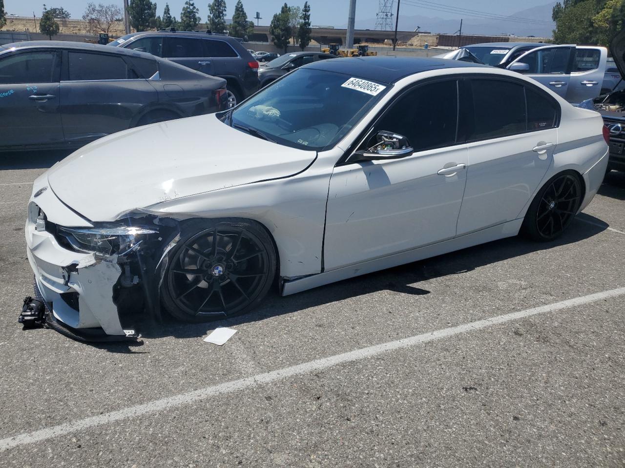 BMW 3 SERIES 330 I  *WBA8B9G3XHNU54835*