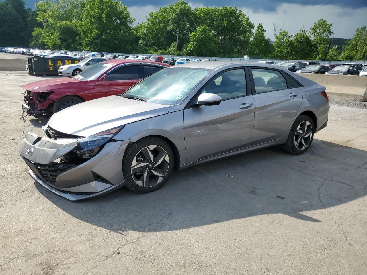 HYUNDAI ELANTRA SE  *KMHLS4AG8PU412885*