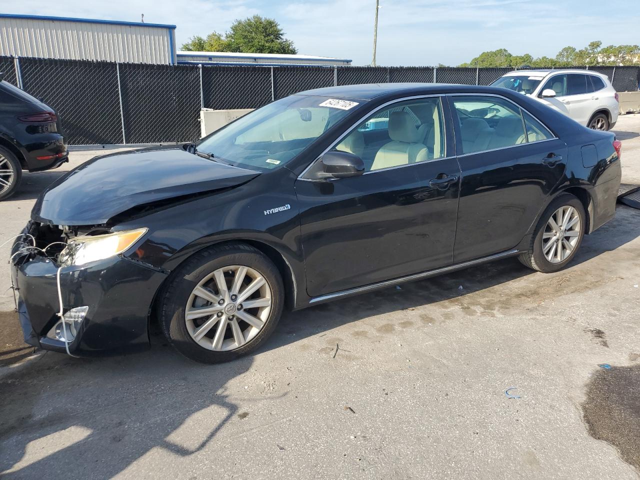 TOYOTA CAMRY HYBR  *4T1BD1FK1EU127167*