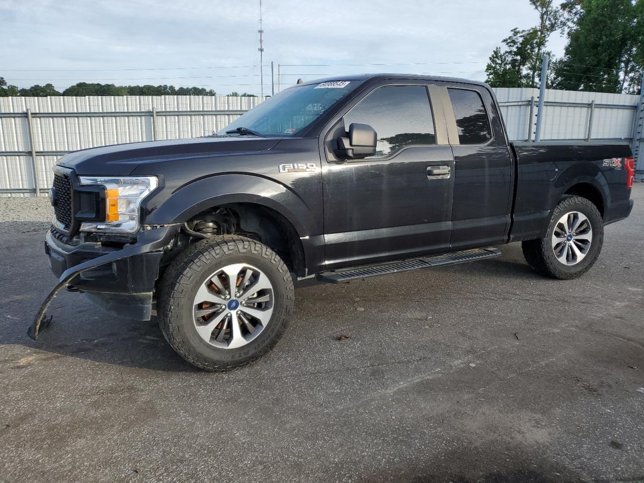 FORD F-150 F150 SUPER  *1FTFX1E56LKF45144*
