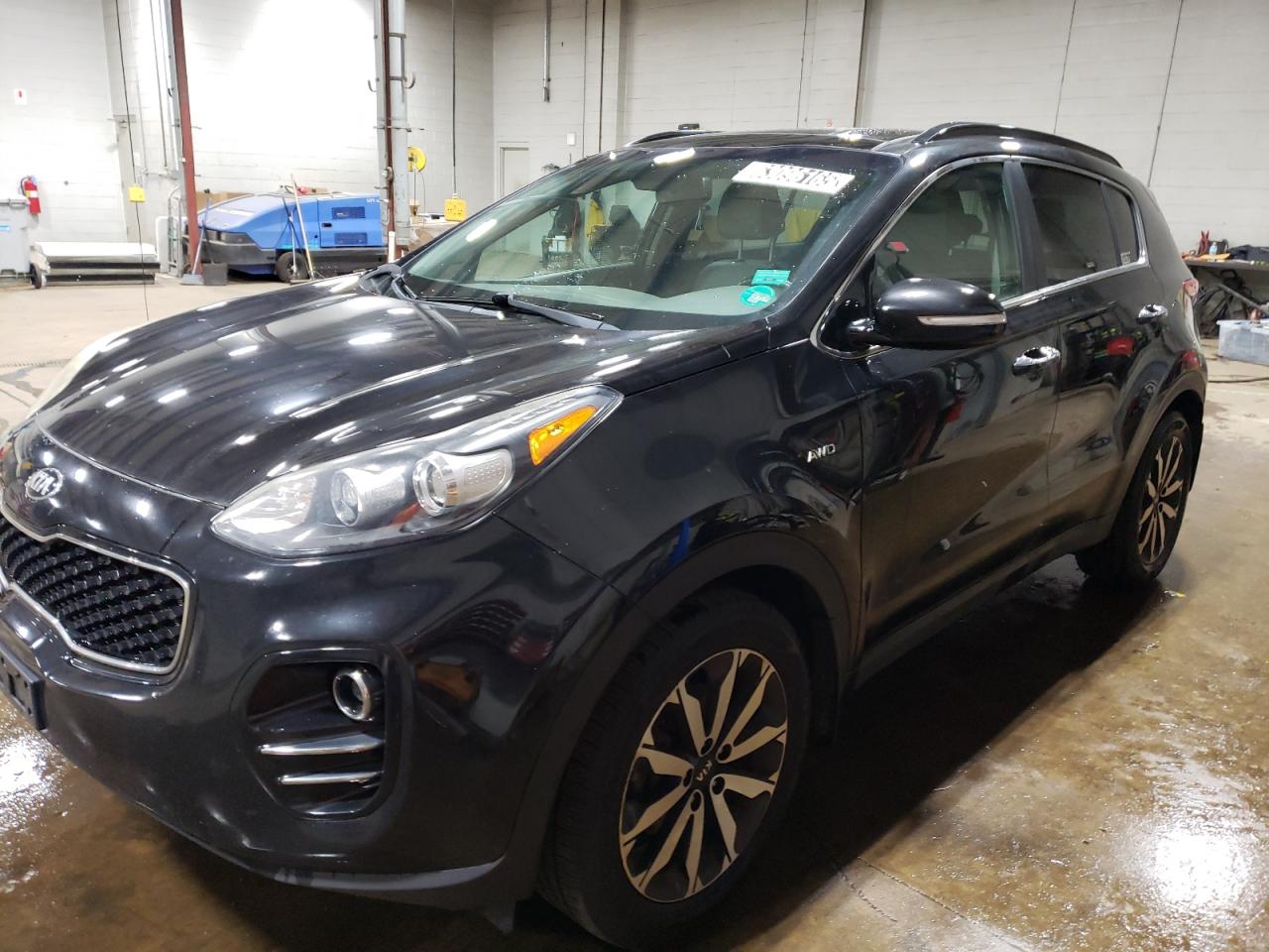 KIA SPORTAGE E  *KNDPNCAC7J7422480*