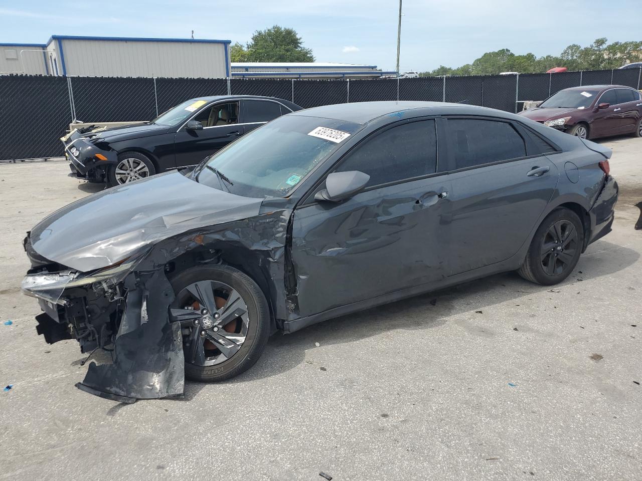 HYUNDAI ELANTRA SE  *KMHLM4AG0PU564542*