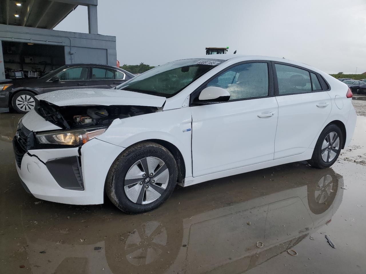 HYUNDAI IONIQ BLUE  *KMHC65LCXKU109801*