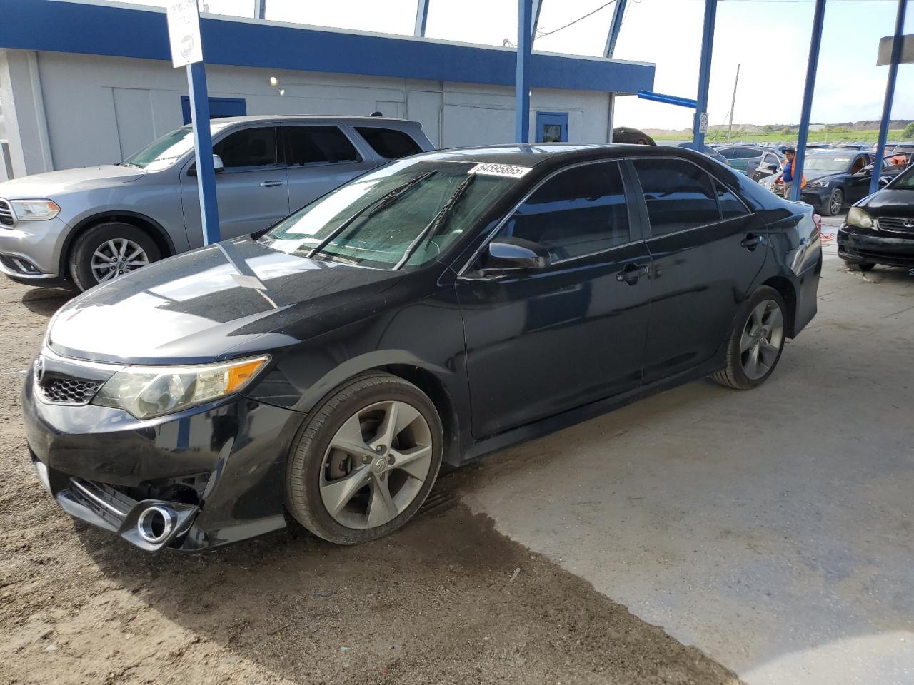 vehicle photo