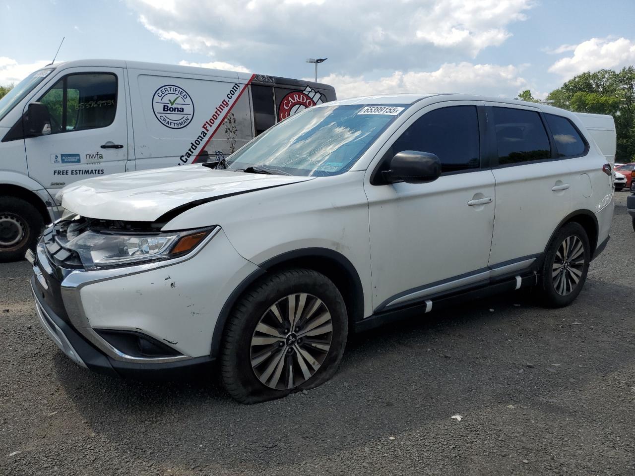 MITSUBISHI OUTLANDER   *JA4AZ3A32KZ055742*