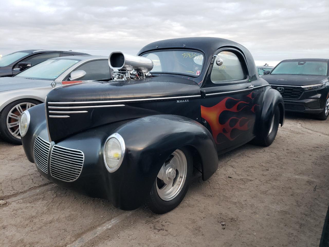 vehicle photo