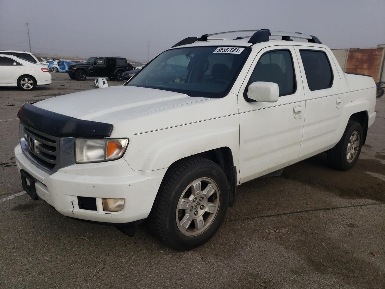 vehicle photo