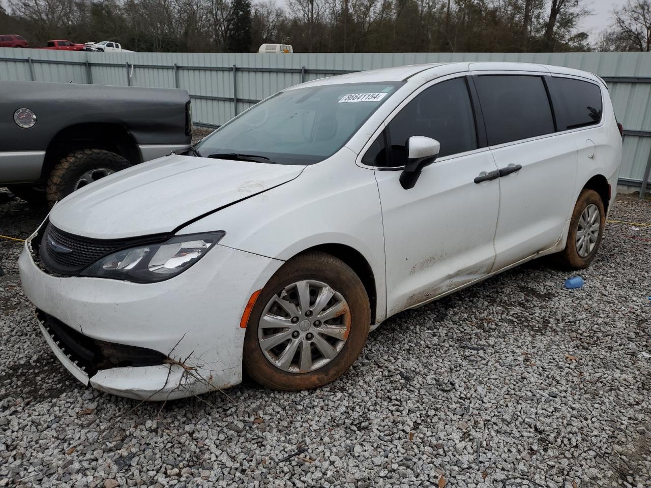 CHRYSLER MINIVAN VOYAGER L  *2C4RC1AG2LR237728*