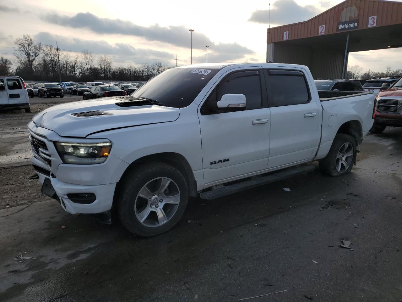 vehicle photo