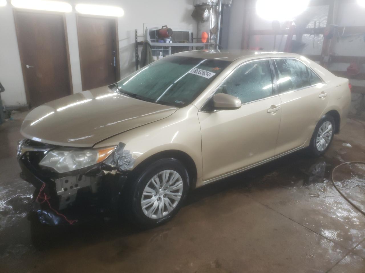 TOYOTA CAMRY BASE  *4T4BF1FKXCR158950*