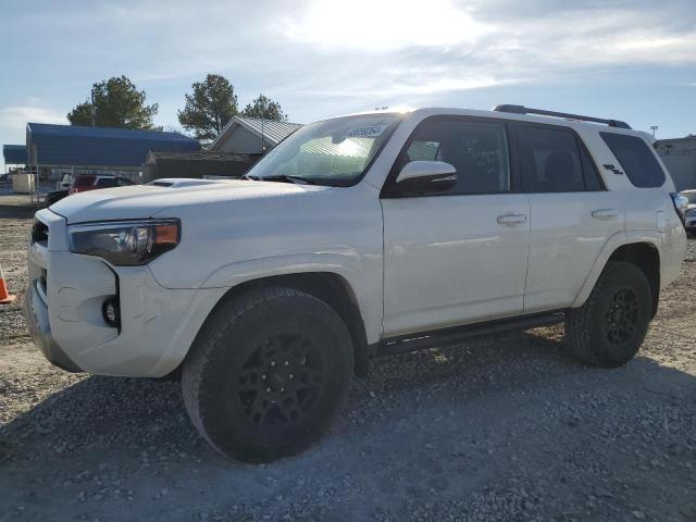TOYOTA 4RUNNER SE   *JTERU5JR6P6175135*