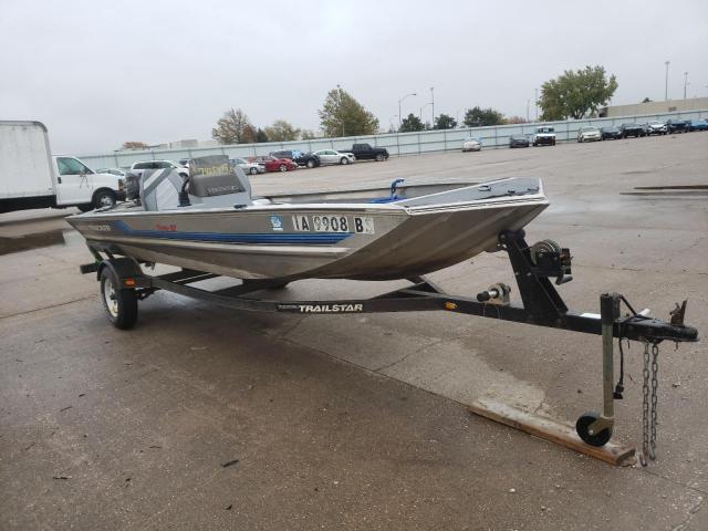 TRAC JOHNBOAT   *BUJ646881394*