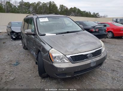 KIA SEDONA LX  *KNDMG4C7XC6446557*