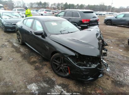 BMW M8    *WBSGV0C08PCM58043*