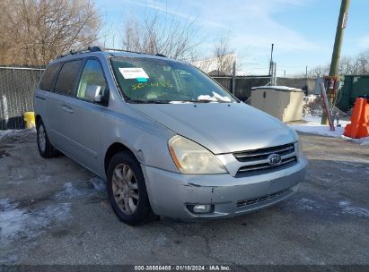KIA SEDONA EX/LX  *KNDMB233366041063*