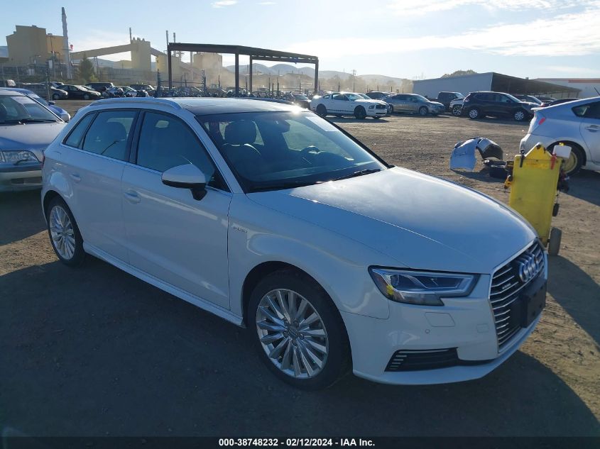 AUDI A3 E-TRON 1.4T PREMIUM/1.4T TECH PREMIUM  *WAUTPBFF5JA071400*