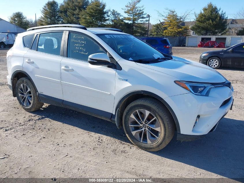 TOYOTA RAV4 HYBRID XLE  *JTMRJREV9HD092369*