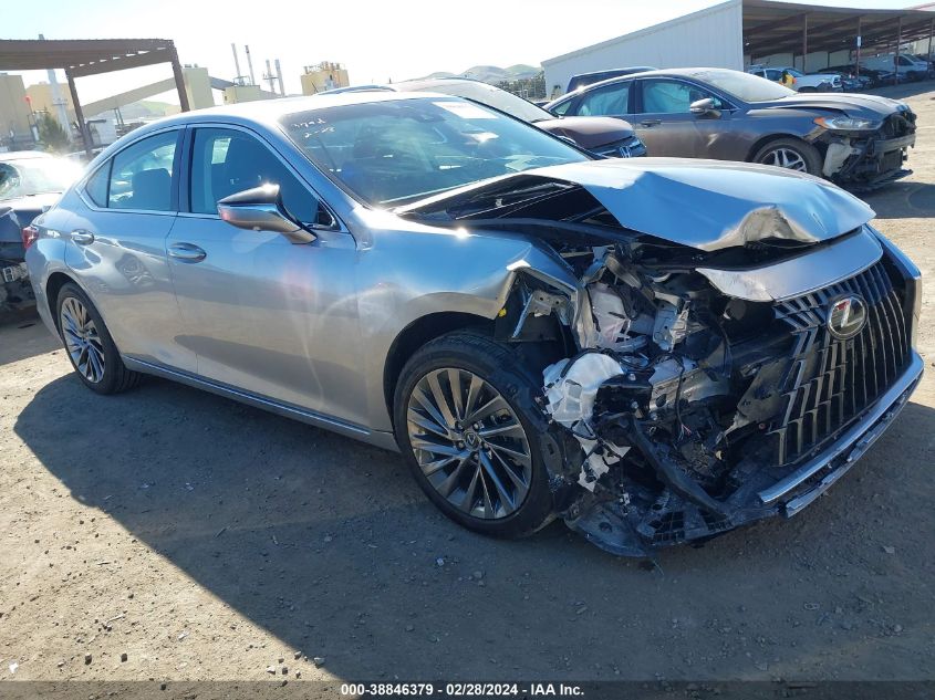 LEXUS ES 300H LUXURY  *58AEA1C14RU042498*